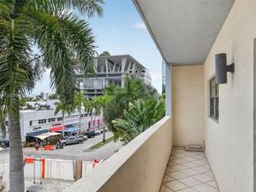 1250 Lincoln Rd 404, Miami Beach FL 33139
