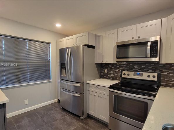 2003 Granada Dr E4, Coconut Creek FL 33066
