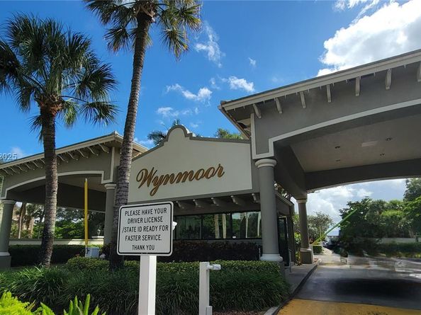 2003 Granada Dr E4, Coconut Creek FL 33066