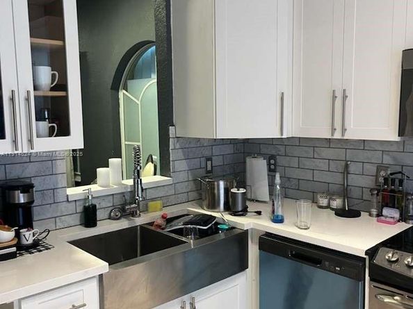 3983 NE 12th Dr, Homestead FL 33033