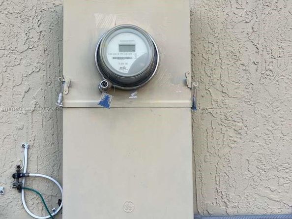 3983 NE 12th Dr, Homestead FL 33033