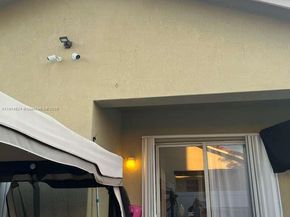 3983 NE 12th Dr, Homestead FL 33033