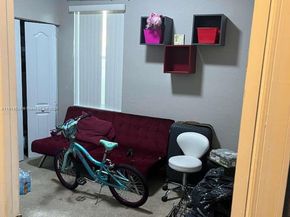 3983 NE 12th Dr, Homestead FL 33033