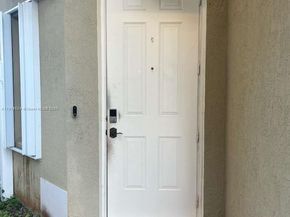 3983 NE 12th Dr, Homestead FL 33033