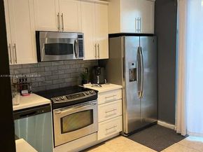 3983 NE 12th Dr, Homestead FL 33033