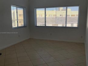 Undisclosed Address #A11848697, Miami Beach FL 33141