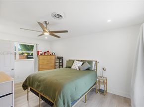 861 N Bel Air Dr, Plantation FL 33317