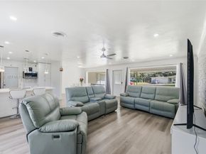 861 N Bel Air Dr, Plantation FL 33317