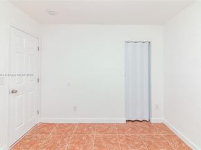 1245 NW 60th St, Miami FL 33142