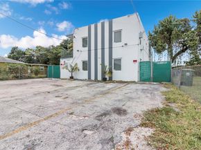 1245 NW 60th St, Miami FL 33142