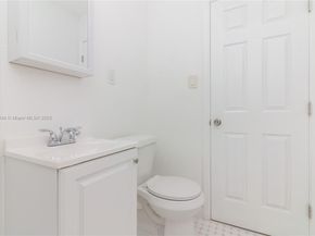 1245 NW 60th St, Miami FL 33142