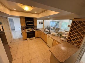 6612 Dahlia Dr, Miramar FL 33023