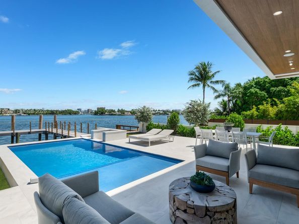 1351 Stillwater Dr, Miami Beach FL 33141