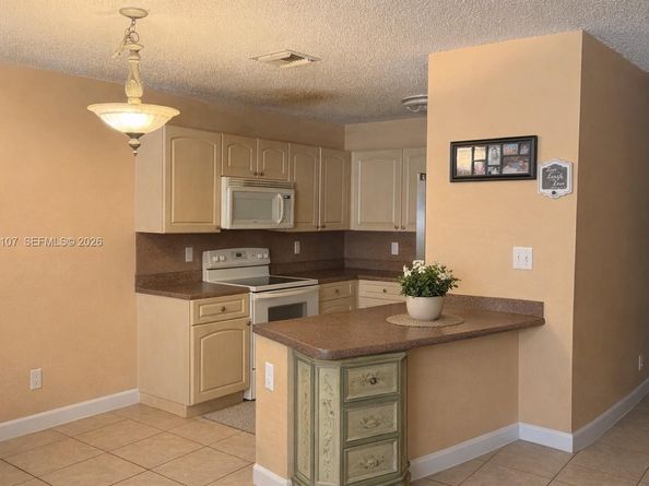 13842 SW 256th St, Homestead FL 33032