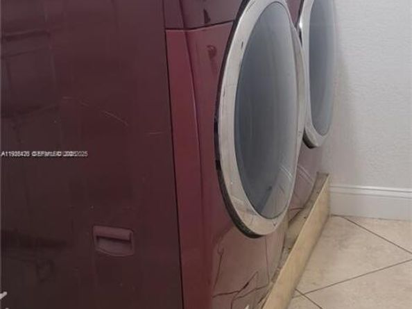 5861 NW 201st Ln, Hialeah FL 33015