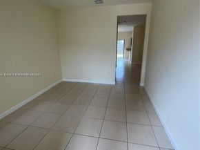 3757 SE 2nd St 3757, Homestead FL 33033