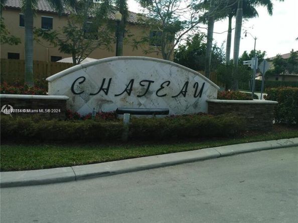 3757 SE 2nd St 3757, Homestead FL 33033
