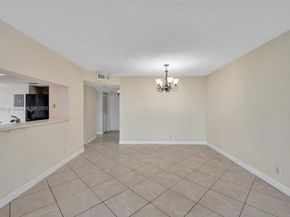 9520 Seagrape Dr 306, Davie FL 33324