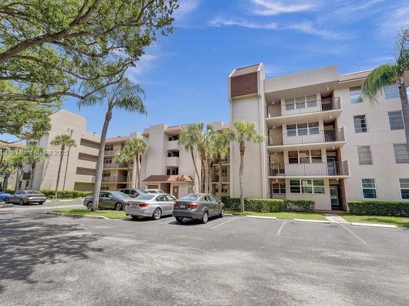 9520 Seagrape Dr 306, Davie FL 33324