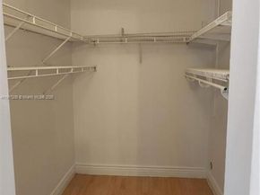 10029 Winding Lake Rd 201, Sunrise FL 33351