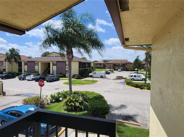 10029 Winding Lake Rd 201, Sunrise FL 33351