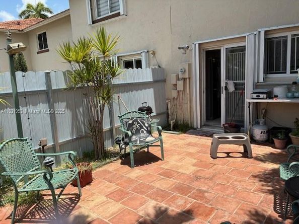 311 NW 82nd Ave 1208, Miami FL 33126