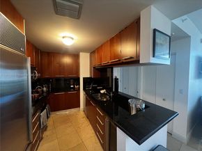 901 Brickell Key Blvd 1001, Miami FL 33131