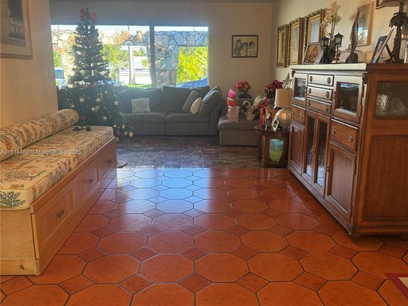 220 NW 130th Ave, Miami FL 33182