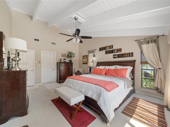 9252 SW 136th St Cir, Miami FL 33176