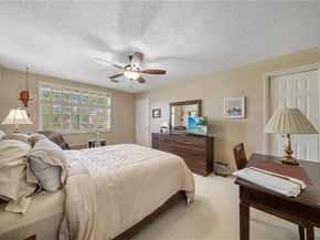 9252 SW 136th St Cir, Miami FL 33176