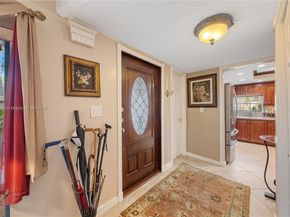 9252 SW 136th St Cir, Miami FL 33176