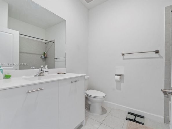 12652 NW 23rd Pl, Miami FL 33167