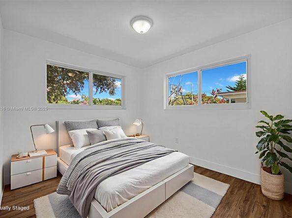 6828 NW 13th St, Plantation FL 33313