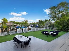 8005 Noremac Ave, Miami Beach FL 33141