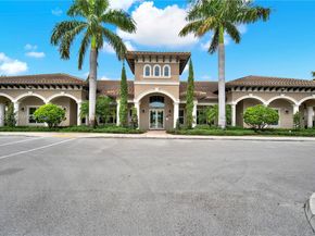 950 Hillcrest Dr 414, Hollywood FL 33021