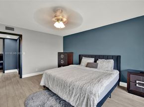 950 Hillcrest Dr 414, Hollywood FL 33021