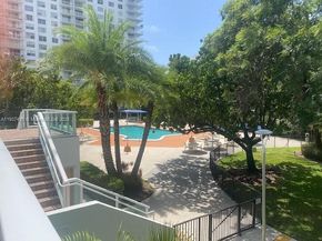 2801 NE 183rd St 1011W, Aventura FL 33160