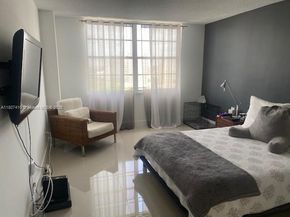 2801 NE 183rd St 1011W, Aventura FL 33160