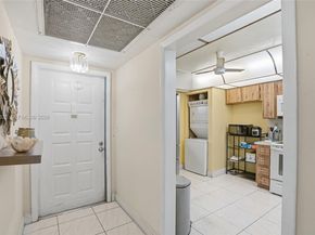 1001 Colony Point Cir 503, Pembroke Pines FL 33026
