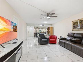 1001 Colony Point Cir 503, Pembroke Pines FL 33026