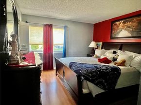 434 Pine Glen Ln A1, Green Acres FL 33463