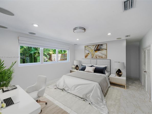530 Sabal Palm Rd, Miami FL 33137