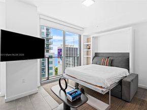 227 NE 2nd St 2911, Miami FL 33132