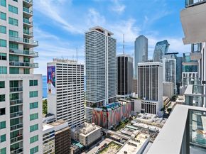 227 NE 2nd St 2911, Miami FL 33132