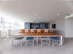 227 NE 2nd St 2911, Miami FL 33132