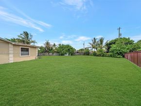 100 NW 208th St, Miami Gardens FL 33169