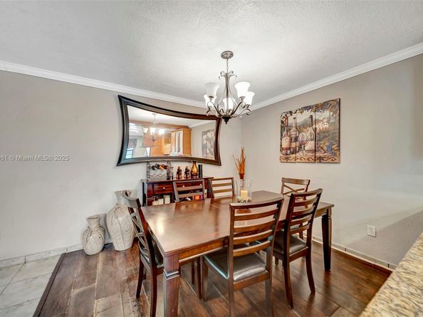 100 NW 208th St, Miami Gardens FL 33169
