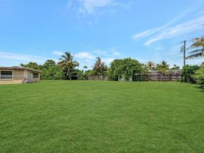 100 NW 208th St, Miami Gardens FL 33169