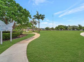 100 NW 208th St, Miami Gardens FL 33169