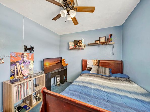 100 NW 208th St, Miami Gardens FL 33169